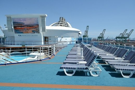 NP Loungers on Deck 15 with MUTS in Background.JPG