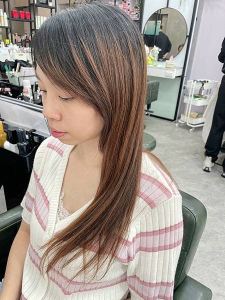 LINE_ALBUM_Hair_230814_16.jpg