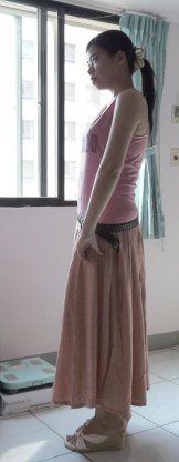 文：粗勇女穿長裙