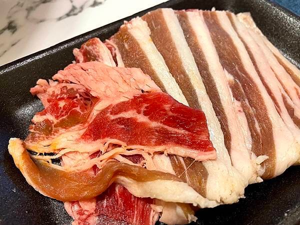 宅配美食│海底撈：火鍋經典鴛鴦鍋套餐(麻辣%2F三鮮)-13件組 │清油火鍋、白味濃湯鍋│蝦皮拍賣、蝦皮商城
