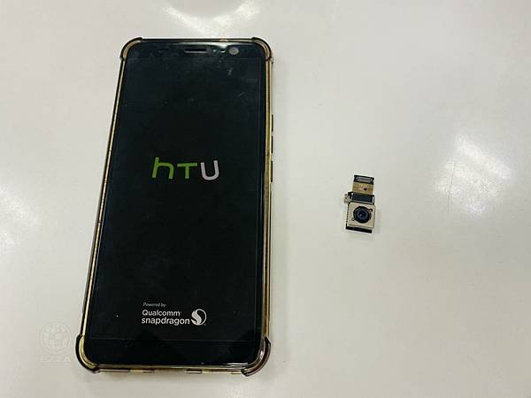 HTC U11+相機異常.jpg