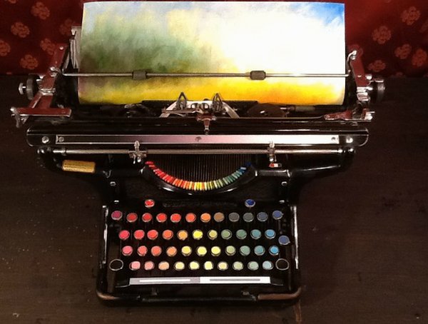 the-chromatic-typewriter-3