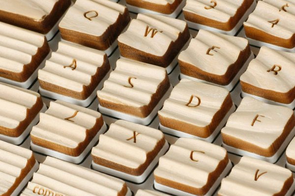 woodenkeyboard_02