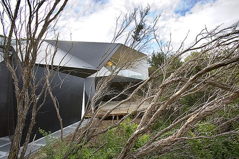 bottle_house2