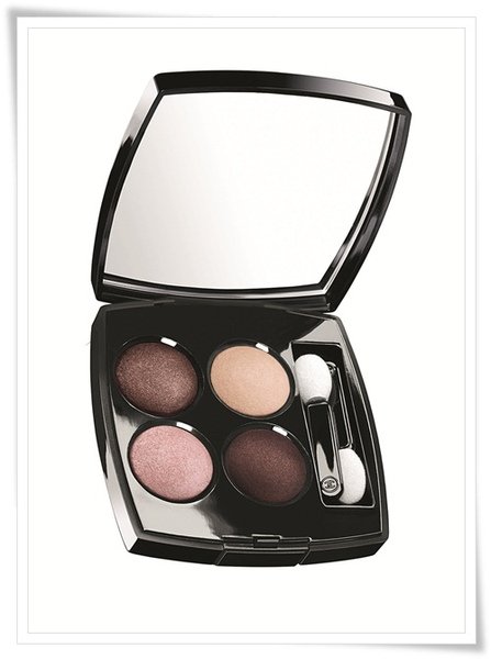 Chanel-Les-Tentations-de-Chanel-Chanel-Holiday-Makeup-Collection-2010-4.jpg