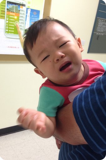 小宇滿1歲打德國麻疹疫苗-03.jpg