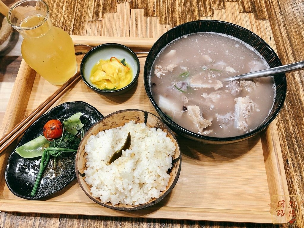 法礫 花蓮美食 花蓮美崙美食 原住民料理 菜單 烈陽問路 (11).jpg