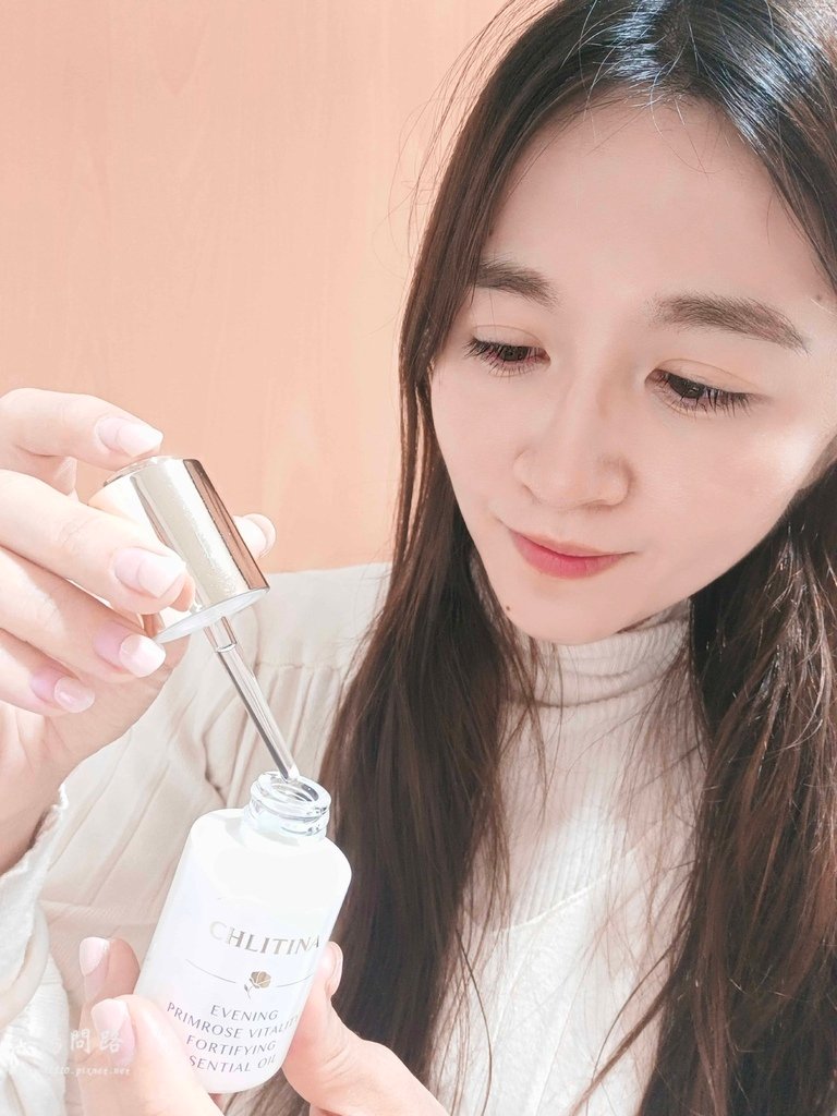克麗緹娜 CHLITINA 月見草禦顏美顏露 月見草禦顏精華油 月見草禦顏精華霜 月見草禦顏BB霜 保養品推薦 烈陽問路 (29).jpg