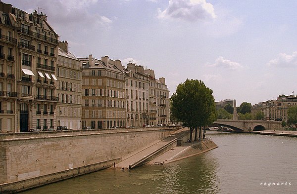 2005 PARIS
