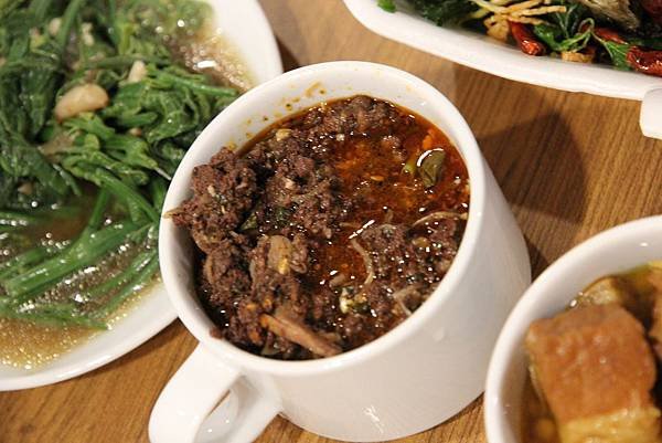 46-這個肉醬又鹹又辣，太夠味了(老婆說辣死了).jpg