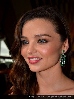 Miranda Kerr_make up