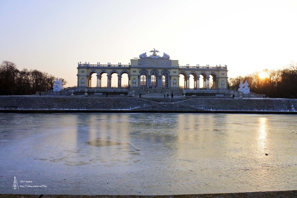 DSC_2012.JPG