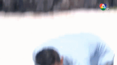 p8mdk5jxkUaQTNa5vwL-o.gif