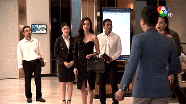 p8mnkmaeofEsmAfis8e-o.gif