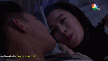 p9pctob7yzhC2f6xahl-o.gif