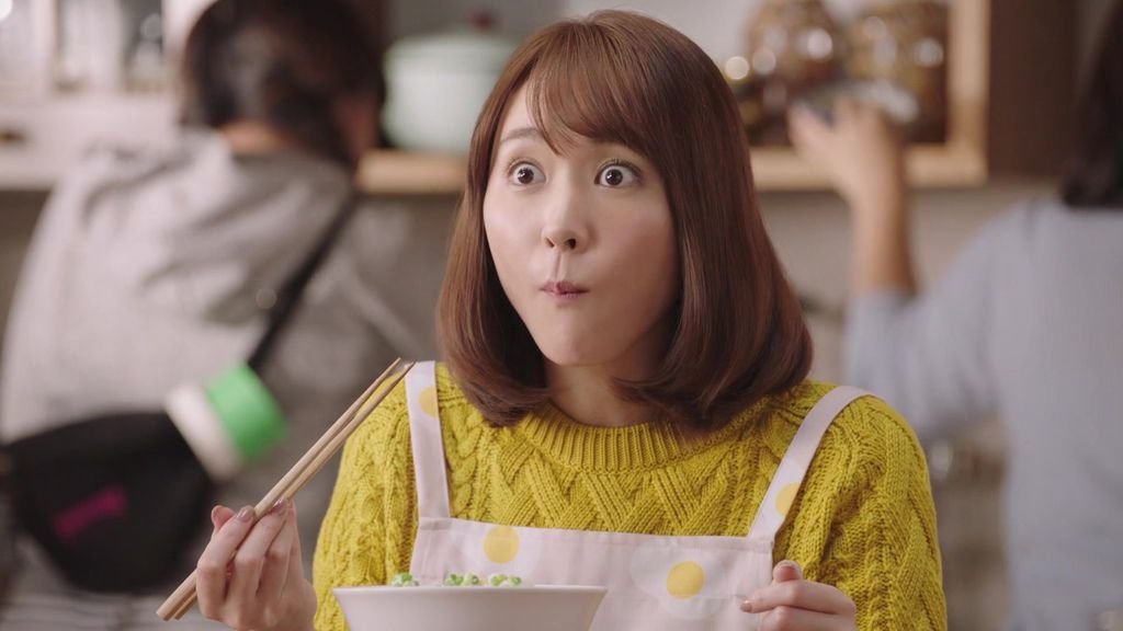 チキンラーメンCM 「はじめての景色 篇」 30秒 _ 新垣結衣 (12).jpg