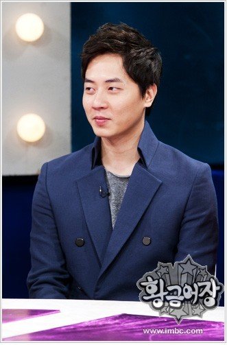 SH-120319radio star-14