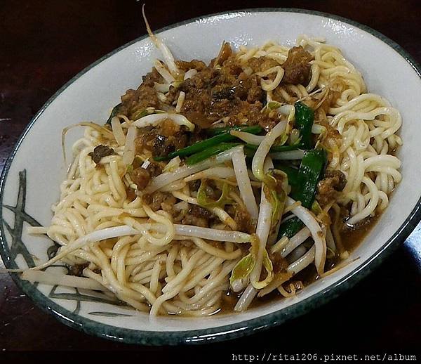 鳳城牛肉拉麵 (2).jpg