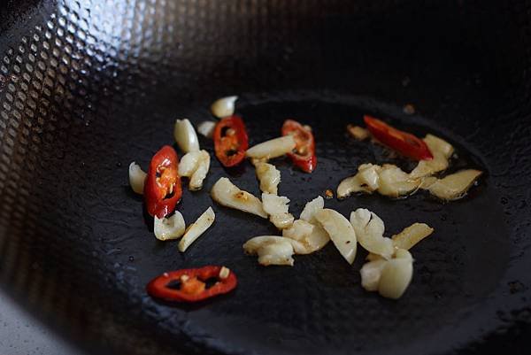 冬菜炒甜莖花椰菜