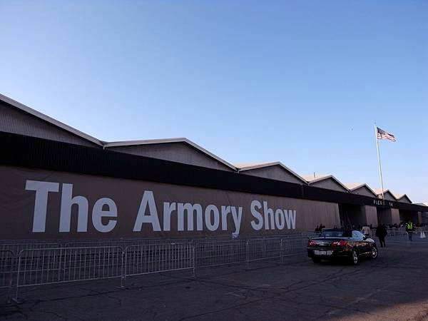 the-armory-show-2010-in-nyc-1