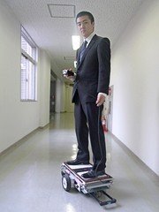 robo-skateboard-04-02-2010.jpg