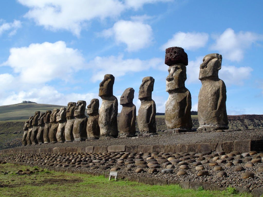 Easter-Island-Pics