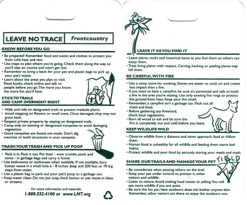 7.無痕山林˙Leave no trace(下)_美國LNT組織所製作的宣導吊卡還有近郊版的呢！.jpg