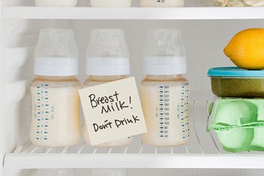 express-breastmilk-fridge-BP5T8A.jpg