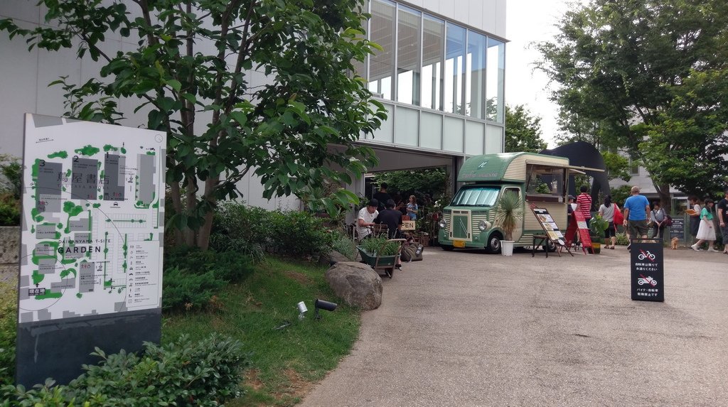 D2_代官山_蔦屋書店01.JPG
