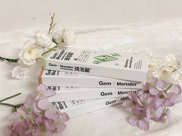 Gem Monster琦洛麗彩色日拋型矽水膠隱形眼鏡｜最具話