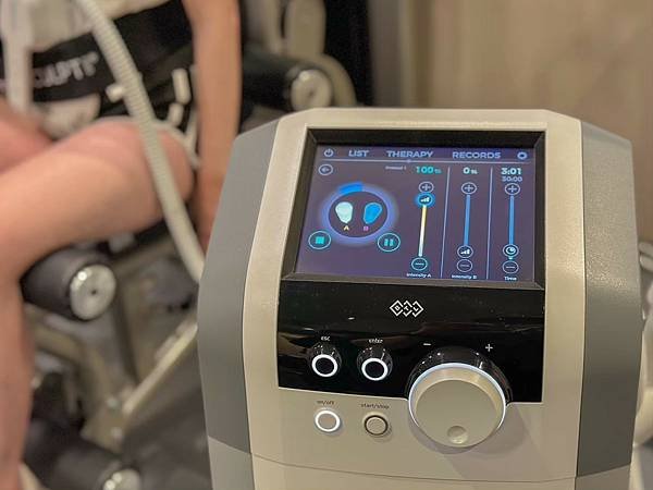 霍普金斯診所｜2024最新科技AI健身 AI-TRAININ