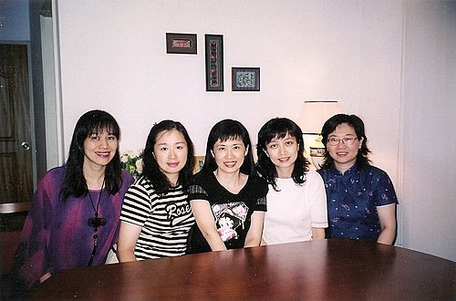 表姊妹