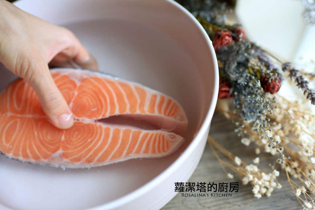 乾煎鮭魚01.jpg