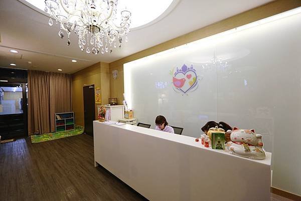 branch1-hall.jpg