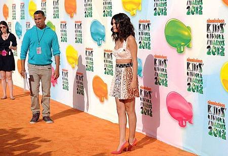 Selena+Gomez+Nickelodeon+25th+Annual+Kids+JCkohiv9kP_l