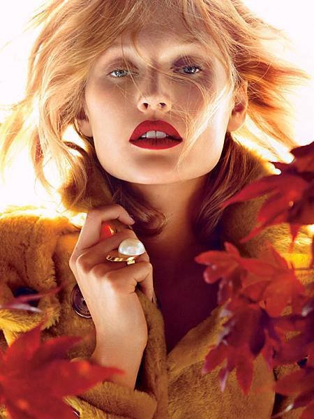 toni-garrn-by-camilla-akrans-for-allure-magazine-november-2014