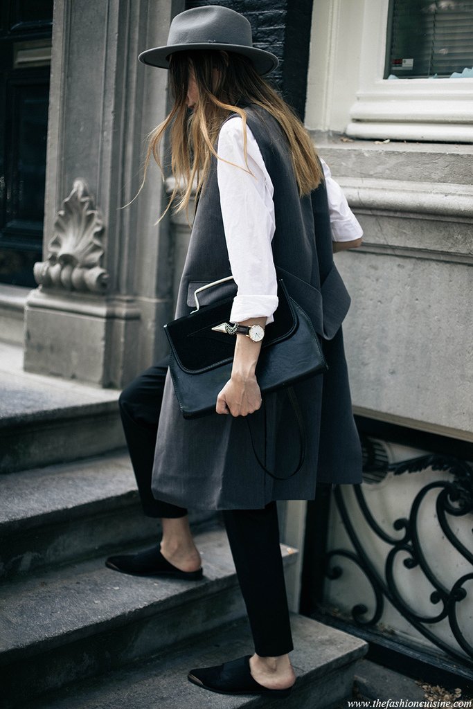Flat-mules-minimal-masculine-outfit-white-shirt-trends-2016.jpg