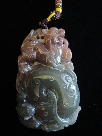 印度七彩玉巧雕吊飾