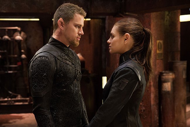 jupiter-ascending-image-21.jpg