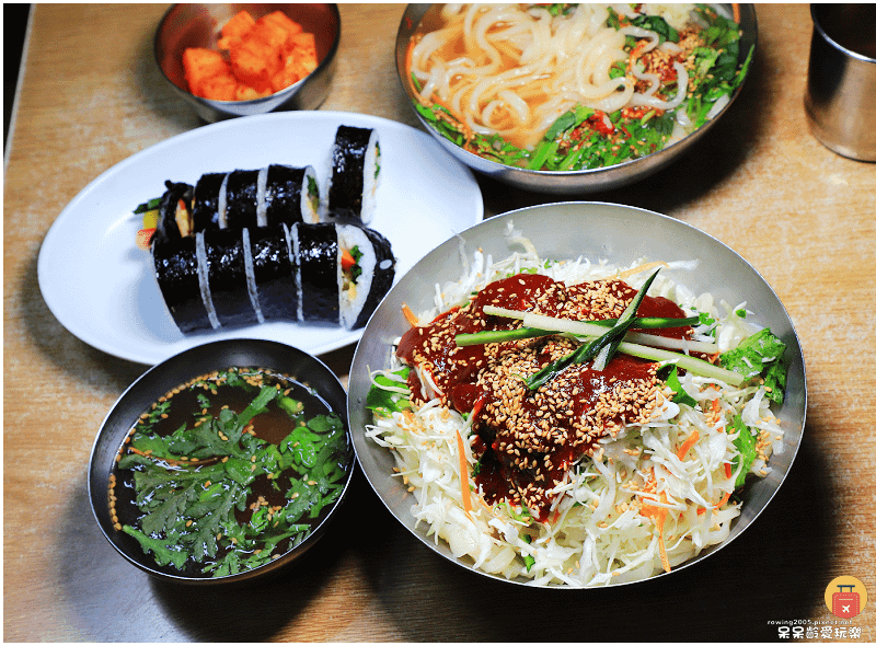 釜山西面美食｜機張手工刀削麵／刀切麵기장손칼국수！海苔飯捲！