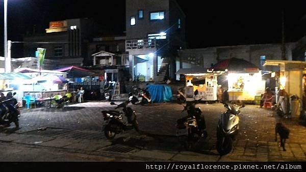 蘭嶼東清夜市1.jpg