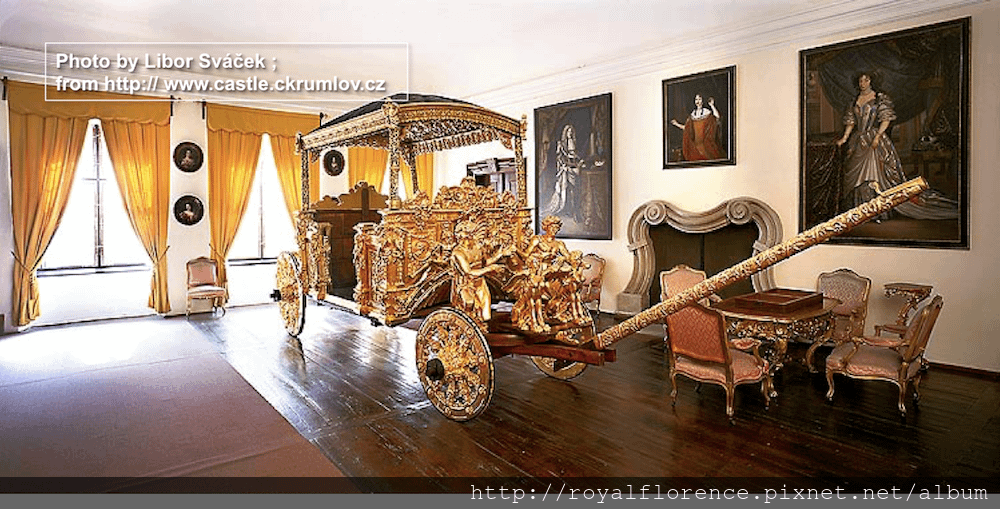 Tour_22_Golden Carriage.png