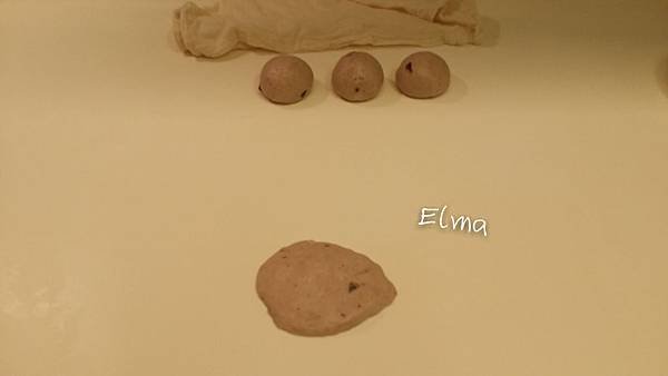 20150501黑櫻桃果醬餐包7.jpg