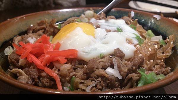 東京牛肉丼