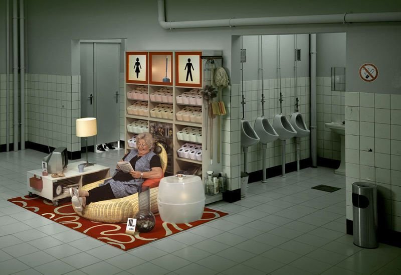 Toilet 看更.jpg