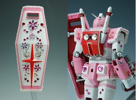 Helly Kitty 變形金剛-6.jpg