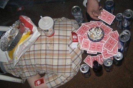 醉宿被惡搞 後果很搞笑-9.jpg