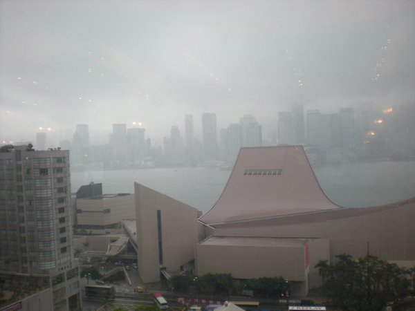 雖然是雨天.JPG