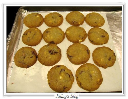 Nutella Stuffed Chocolate Chip Cookies15.jpg