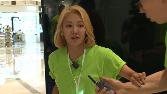 Runningman-SNSD-150705-002